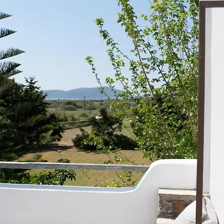 Almond House * Skyros