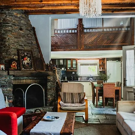 Almond House Ferienhaus Skyros