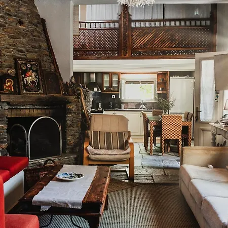 Almond House Ferienhaus Skyros